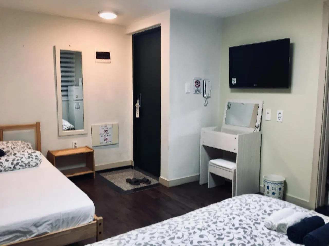 Hongdae Pencil Guesthouse Seoul Guest house